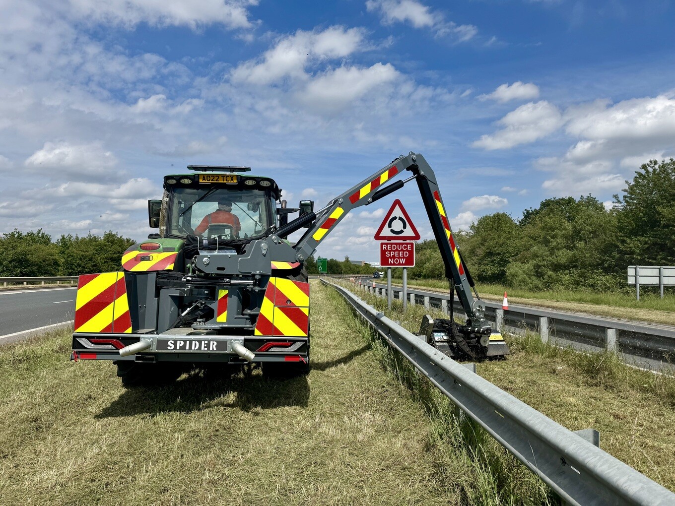 Hedge Cutting & Verge Mowing